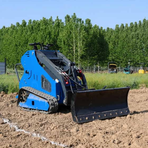 Мини-погрузчик RS03
