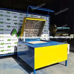 Вакуумно-формовочный станок ВФМ 1000х1000 с раздувом Вакуумно-формовочный станок ВФМ 1000х1000 с раздувом 2
